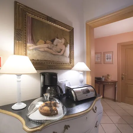 Residenza Manzoni 3* فلورنس