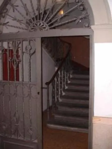 Residenza Manzoni 3*
